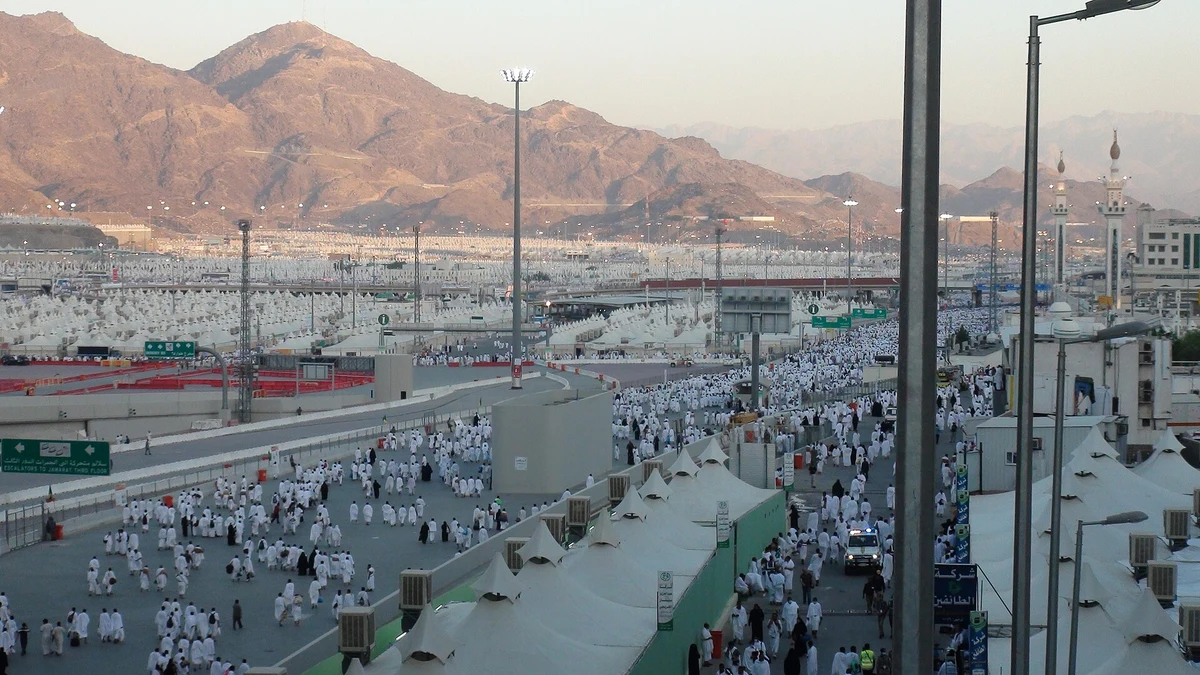 The Mina valley during pilgrimage